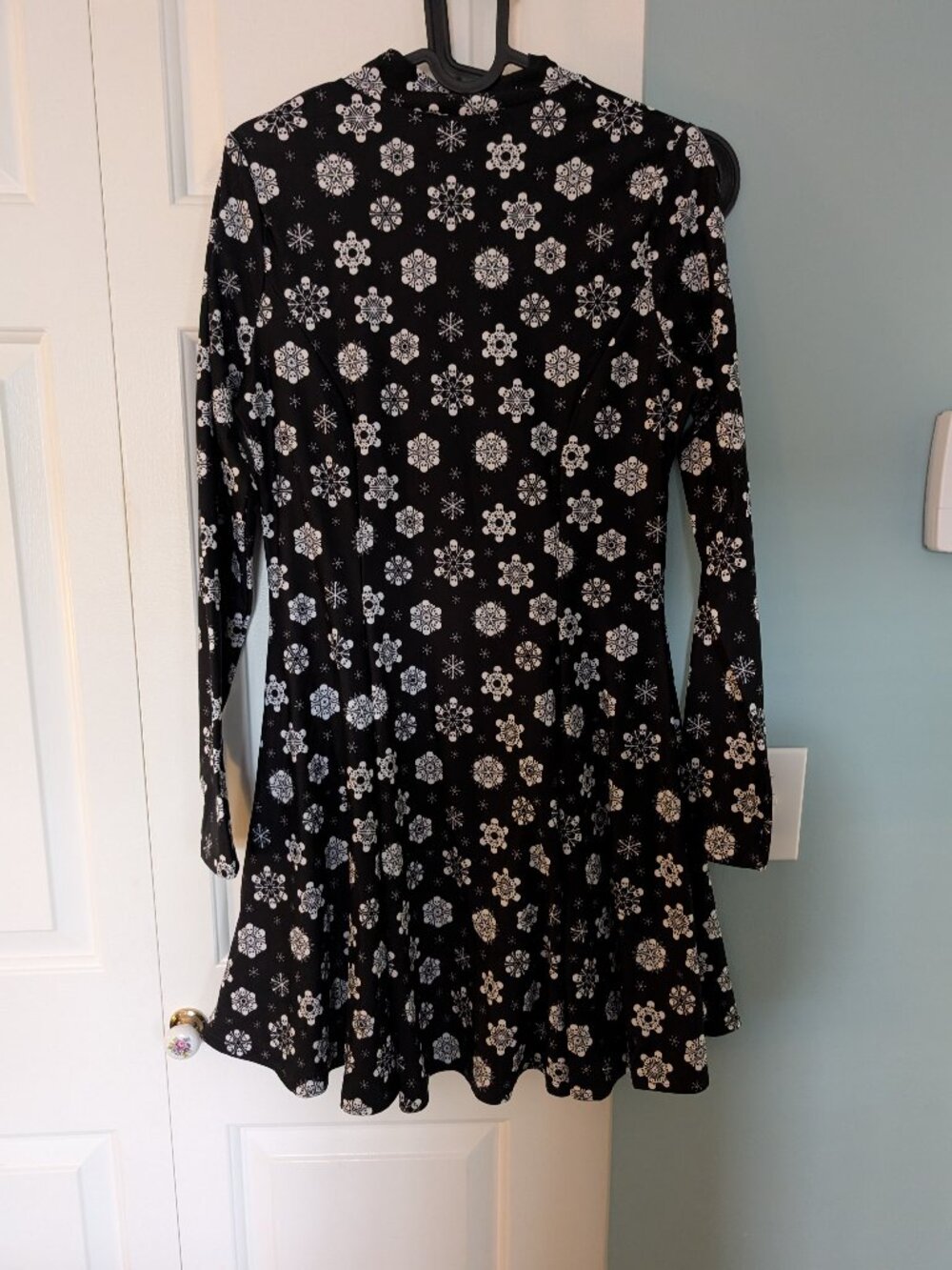 Black Milk skull snowflake long sleeve dress